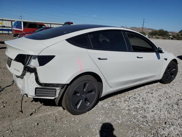 5YJ3E1EB9MF997778 - 2021 TESLA MODEL 3 WHITE photo 3