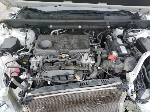 2T3G1RFVXLW098991 - 2020 TOYOTA RAV4 LE 白色 照片 12