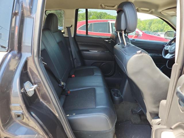 1C4NJDEB9GD723563 - 2016 JEEP COMPASS LATITUDE GRAY photo 11