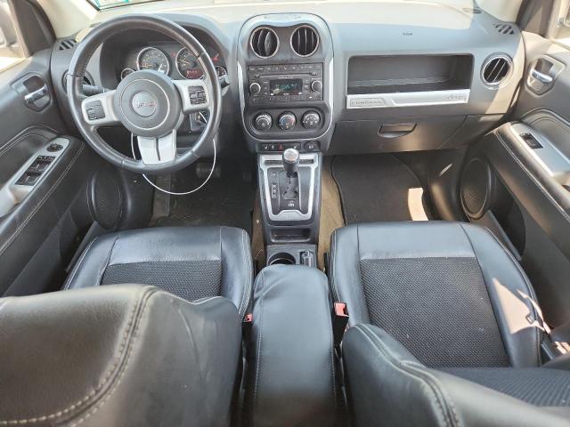 1C4NJDEB9GD723563 - 2016 JEEP COMPASS LATITUDE GRAY photo 8