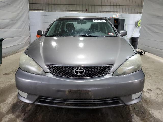 4T1BA32K36U093583 - 2006 TOYOTA CAMRY SE Серый фото 5