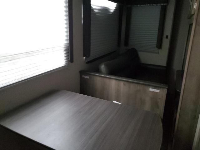 4YDF32F22K1531183 - 2019 KEYSTONE SPRINTER GRAY photo 6