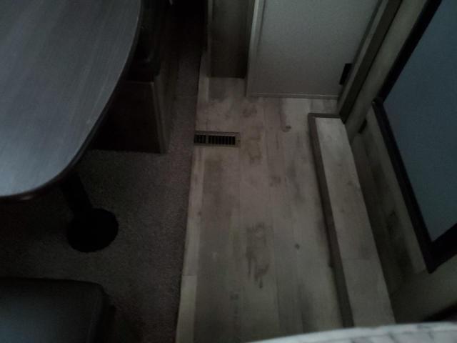 4YDF32F22K1531183 - 2019 KEYSTONE SPRINTER GRAY photo 9