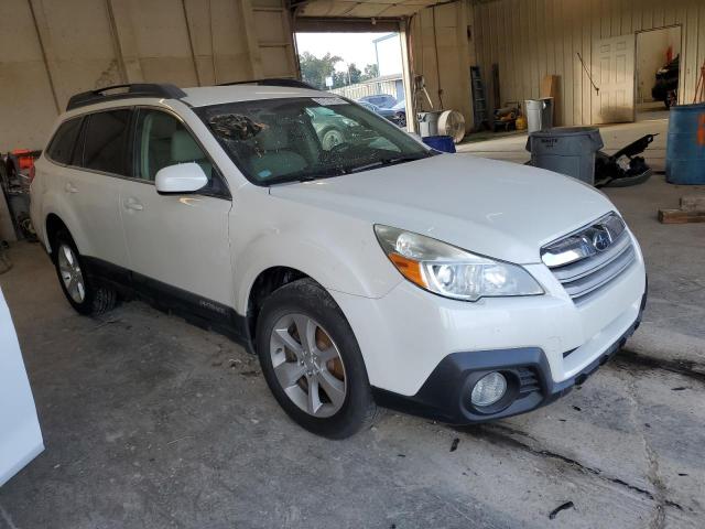 4S4BRBKC6E3310446 - 2014 SUBARU OUTBACK 2.5I LIMITED WHITE photo 4