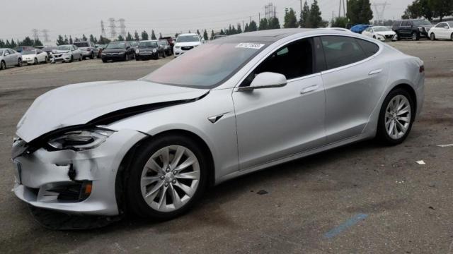 5YJSA1E21HF195481 - 2017 TESLA MODEL S Plata foto 1