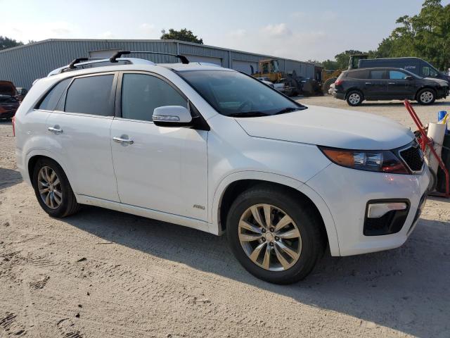 5XYKWDA20CG224513 - 2012 KIA SORENTO SX WHITE photo 4