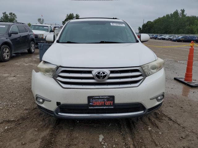 5TDZA3EH4BS008591 - 2011 TOYOTA HIGHLANDER BASE WHITE photo 5