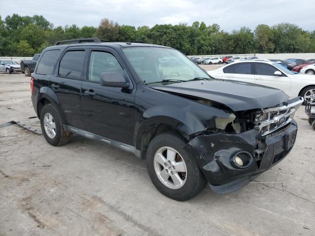 1FMCU0DG0AKC63681 - 2010 FORD ESCAPE XLT BLACK photo 4