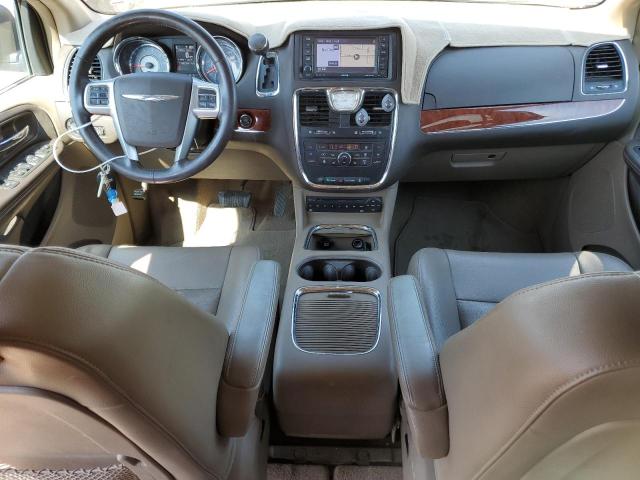 2C4RC1CG4DR532084 - 2013 CHRYSLER TOWN & COU TOURING L TAN photo 8