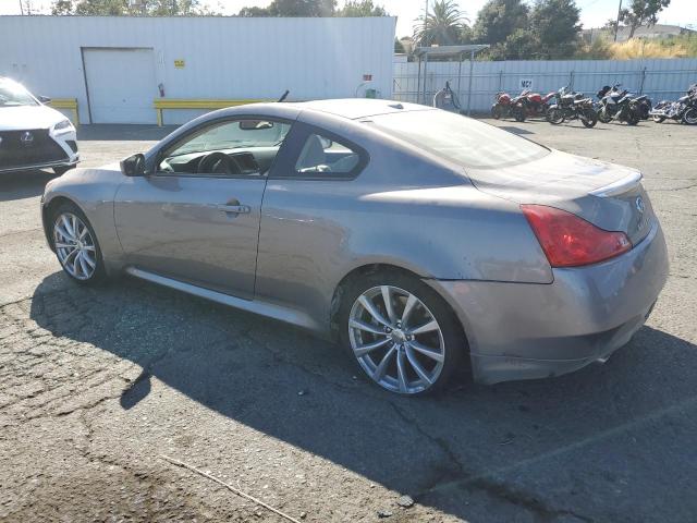 JNKCV64E18M110212 - 2008 INFINITI G37 BASE GRAY photo 2