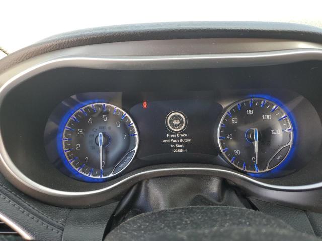 2C4RC1GG3JR251948 - 2018 CHRYSLER PACIFICA LIMITED ვერცხლისფერი ფოტო 9