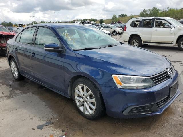 3VWDZ7AJ6BM110488 - 2011 VOLKSWAGEN JETTA SE BLUE photo 4