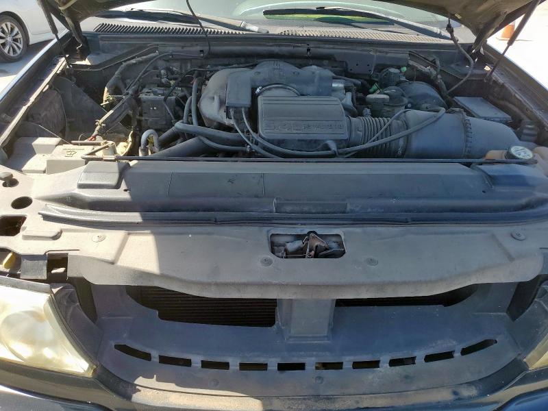 5LMEU27R02LJ13743 - 2002 LINCOLN NAVIGATOR BLACK photo 12