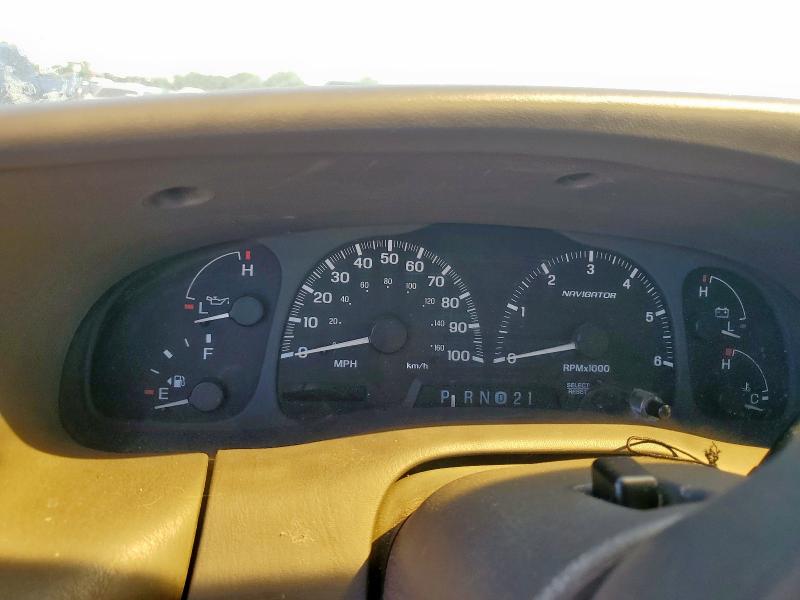 5LMEU27R02LJ13743 - 2002 LINCOLN NAVIGATOR BLACK photo 9