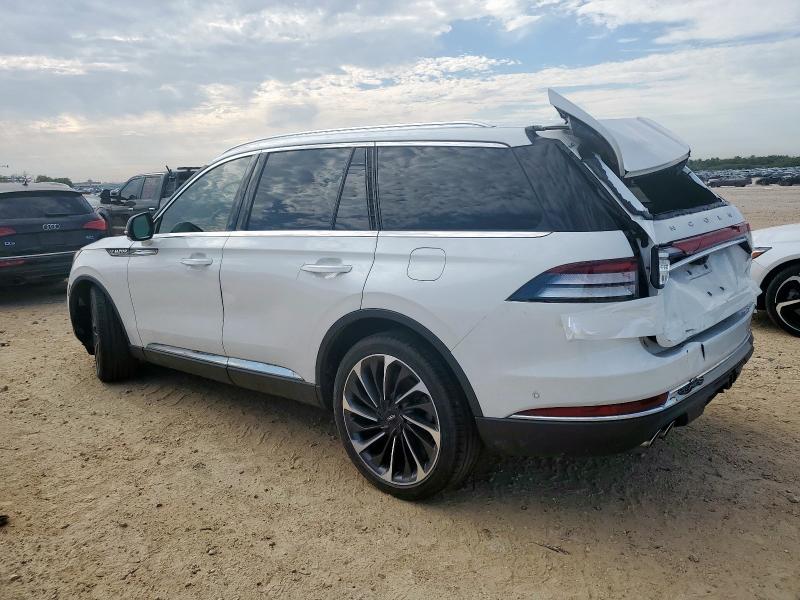 5LM5J7XC3LGL35219 - 2020 LINCOLN AVIATOR RESERVE WHITE photo 2