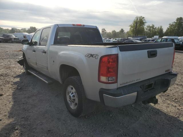 1GT120EG9EF132943 - 2014 GMC SIERRA K2500 SLE SILVER photo 2