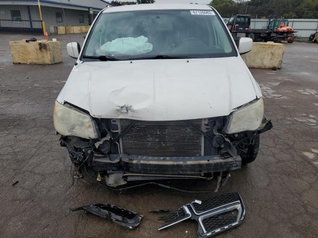 2D4RN3DG3BR602548 - 2011 DODGE GRAND CARA MAINSTREET WHITE photo 5