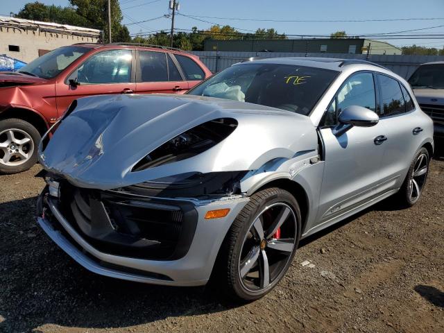 WP1AF2A59PLB55548 - 2023 PORSCHE MACAN GTS SILVER photo 1