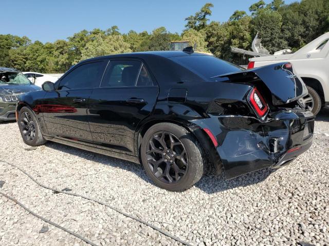 2C3CCABG3KH516649 - 2019 CHRYSLER 300 S BLACK photo 2