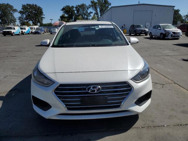 3KPC24A68ME132616 - 2021 HYUNDAI ACCENT SE WHITE photo 5