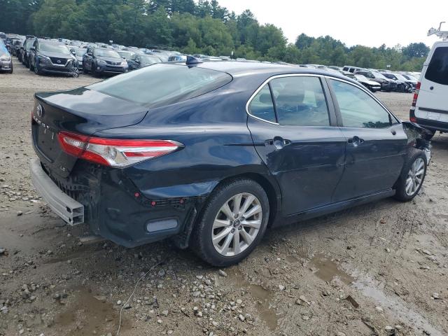 4T1B11HKXKU747789 - 2019 TOYOTA CAMRY L BLUE photo 3