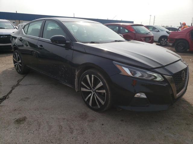 1N4BL4CW1KC232542 - 2019 NISSAN ALTIMA SR BLACK photo 4