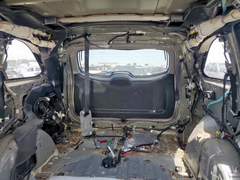 5TDKKRFH0GS149634 - 2016 TOYOTA HIGHLANDER XLE CREAM photo 10