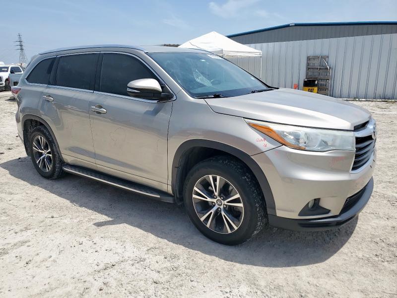 5TDKKRFH0GS149634 - 2016 TOYOTA HIGHLANDER XLE CREAM photo 4