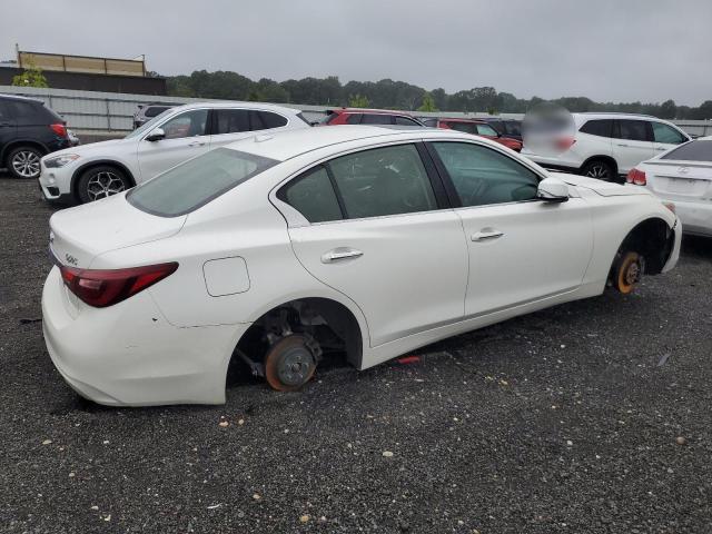 JN1EV7AR9JM440180 - 2018 INFINITI Q50 LUXE Ақ фото 3
