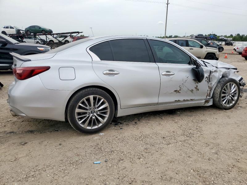 JN1EV7AP3JM365071 - 2018 INFINITI Q50 LUXE SILVER photo 3