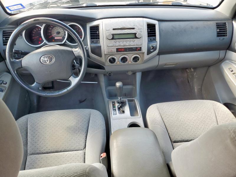 5TETU62NX8Z523096 - 2008 TOYOTA TACOMA PRERUNNER ACCESS CAB SILVER photo 8