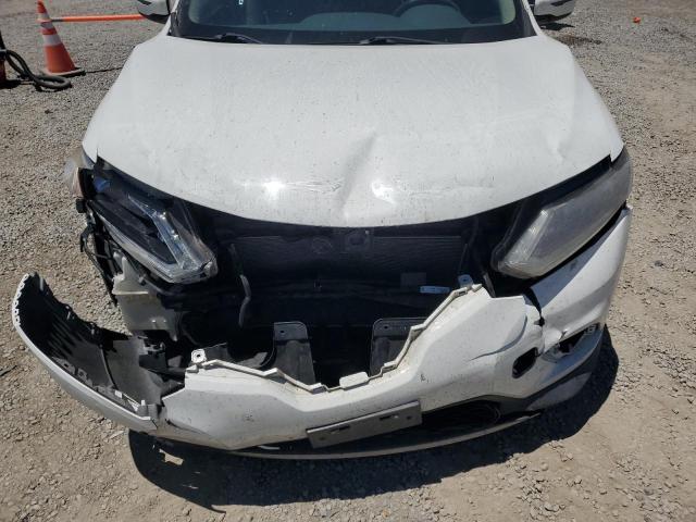 KNMAT2MVXGP644295 - 2016 NISSAN ROGUE S WHITE photo 12