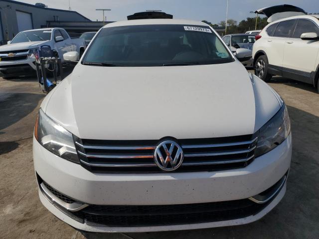 1VWAT7A34FC057870 - 2015 VOLKSWAGEN PASSAT S WHITE photo 5