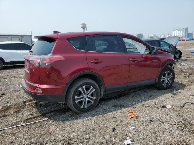 JTMZFREV7JD114442 - 2018 TOYOTA RAV4 LE أحمر صورة 3