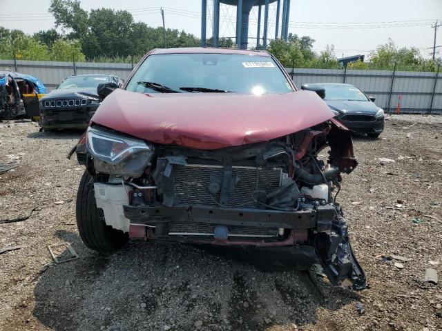 JTMZFREV7JD114442 - 2018 TOYOTA RAV4 LE أحمر صورة 5