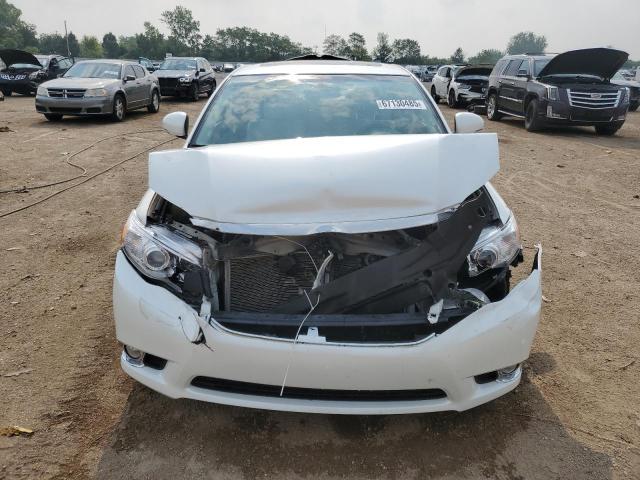 4T1BK3DB2BU435853 - 2011 TOYOTA AVALON BASE Beyaz fotoğraf 5
