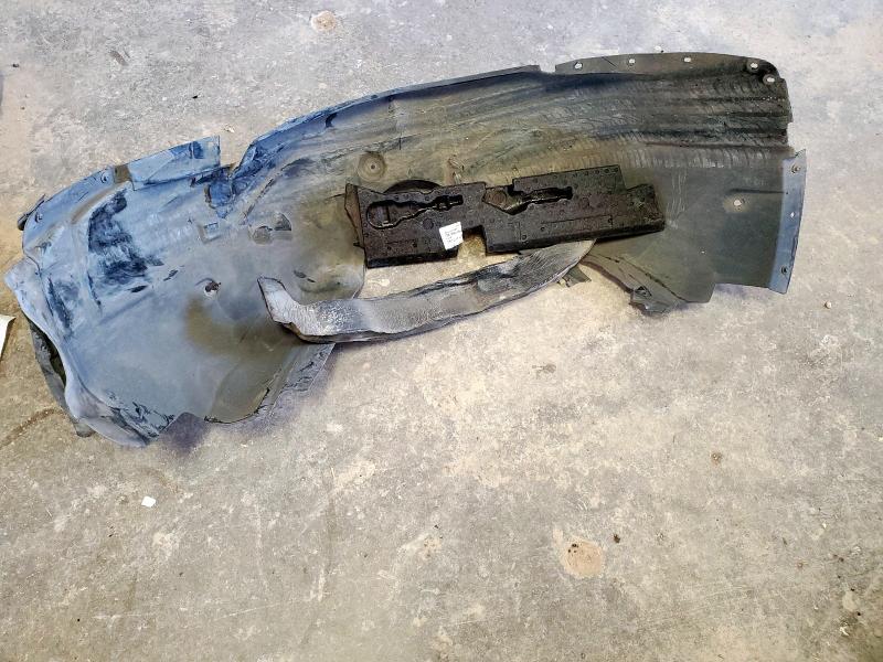 3FA6P0H74JR186401 - 2018 FORD FUSION SE BLACK photo 12