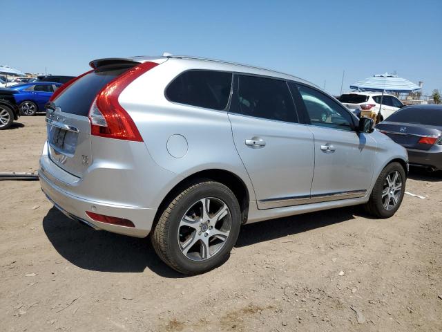 YV4902RKXF2706877 - 2015 VOLVO XC60 T6 PREMIER SILVER photo 3