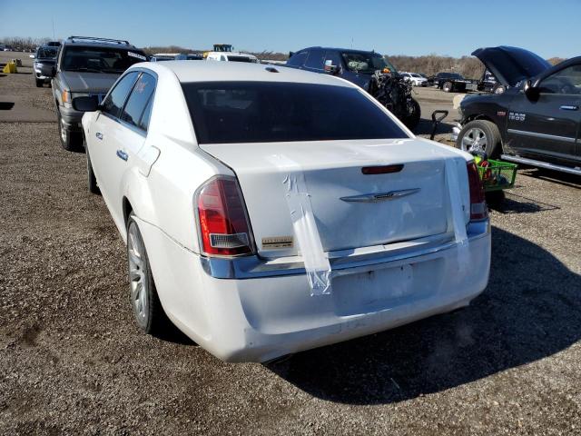 2C3CCAAG5DH740896 - 2013 CHRYSLER 300 WHITE photo 9