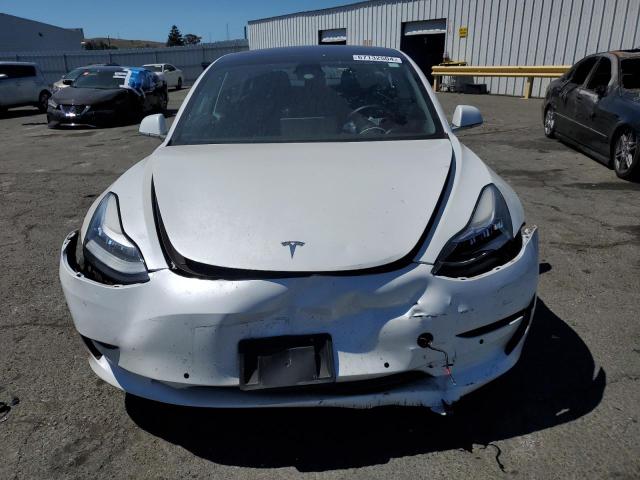 5YJ3E1EB0LF618018 - 2020 TESLA MODEL 3 WHITE photo 5