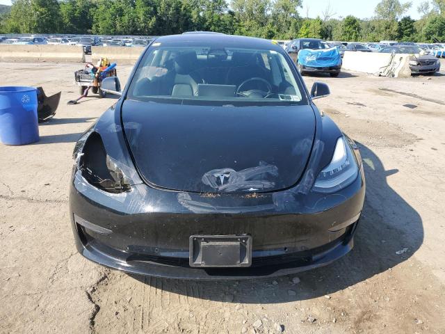 5YJ3E1EB2JF068429 - 2018 TESLA MODEL 3 Negro foto 5