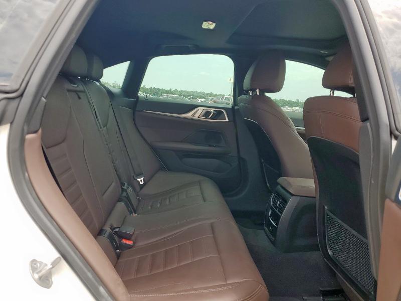 WBY43AW04RFS40425 - 2024 BMW I4 EDRIVE 35 WHITE photo 10