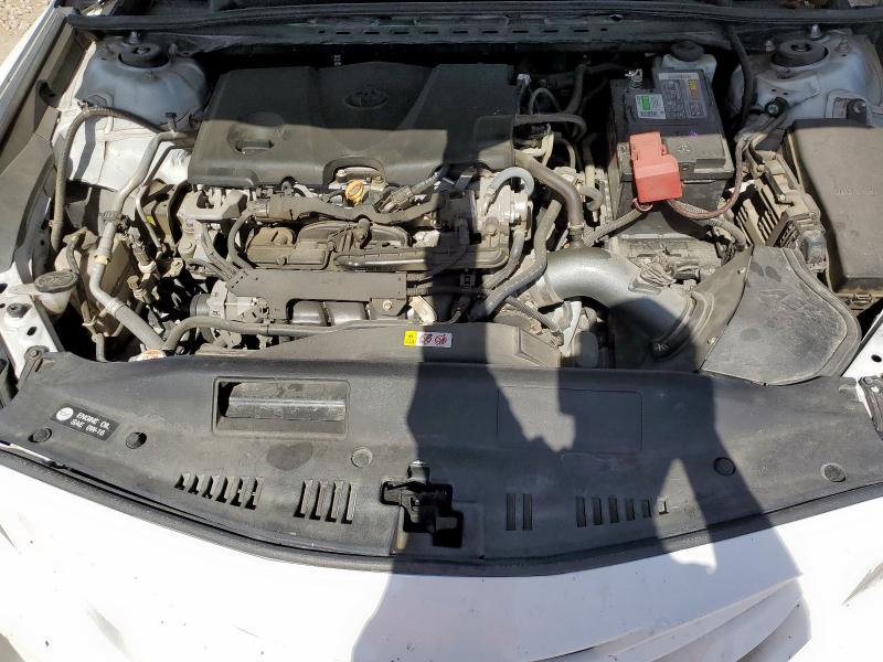 4T1G11AK3NU661504 - 2022 TOYOTA CAMRY SE WHITE photo 11