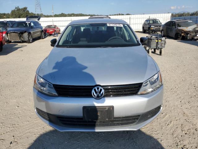3VW1K7AJ1EM204502 - 2014 VOLKSWAGEN JETTA BASE SILVER photo 5