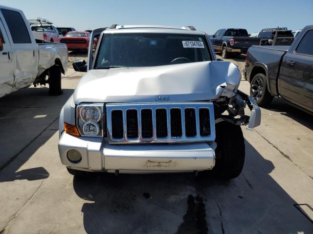 1J8HG48K48C149655 - 2008 JEEP COMMANDER SPORT Silber Foto 5