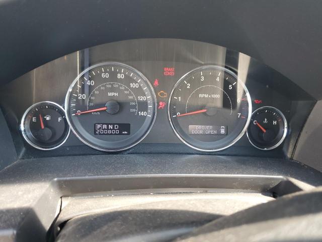 1J8HG48K48C149655 - 2008 JEEP COMMANDER SPORT Silber Foto 9