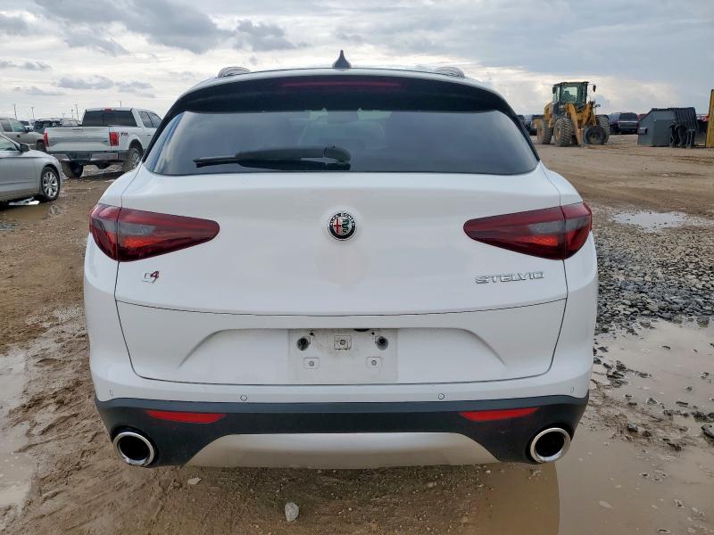 ZASPAKBN9K7C30198 - 2019 ALFA ROMEO STELVIO TI WHITE photo 6