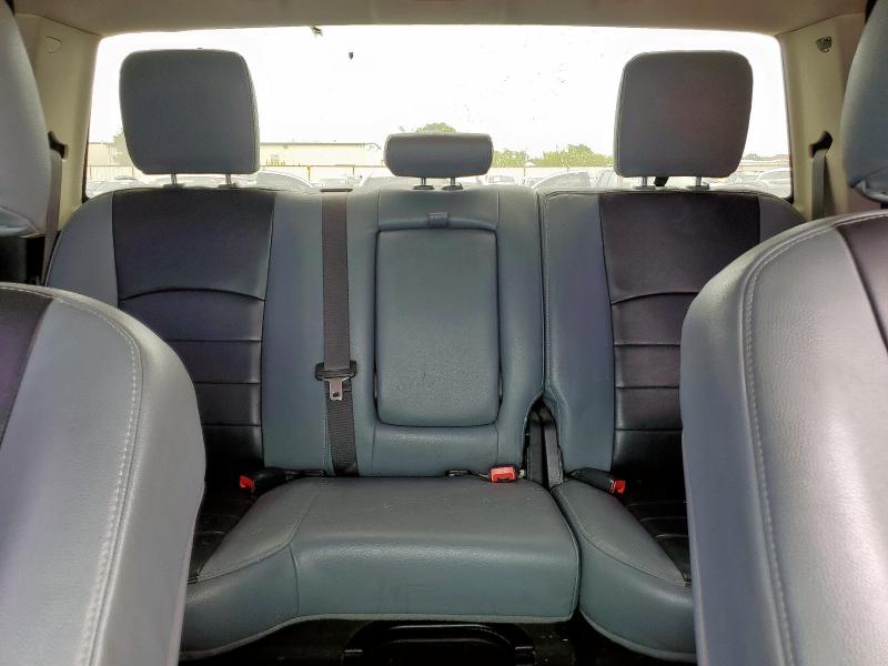 1C6RR6LT1KS529154 - 2019 RAM 1500 CLASSIC SLT Чорний фото 10