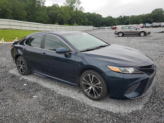 4T1B11HK5JU650871 - 2018 TOYOTA CAMRY L BLUE photo 4