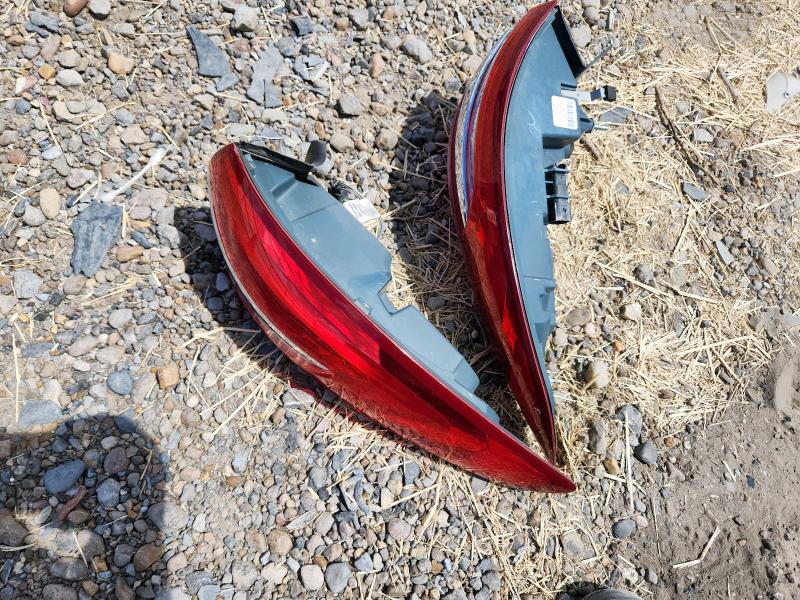 3FA6P0HD9KR231680 - 2019 FORD FUSION SE Mavi foto 12